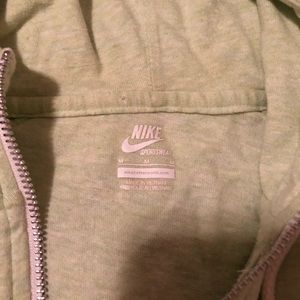 Nike women’s zip up hoodie